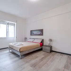  Appartamento Monik House: Central House With Parking Italia